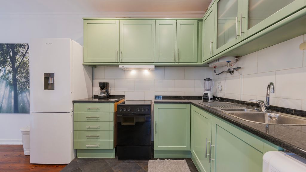 Charming and Bright Townhouse 3BDR by LovelyStay