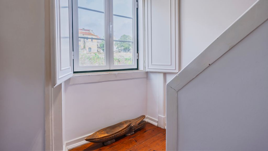 Charming and Bright Townhouse 3BDR by LovelyStay