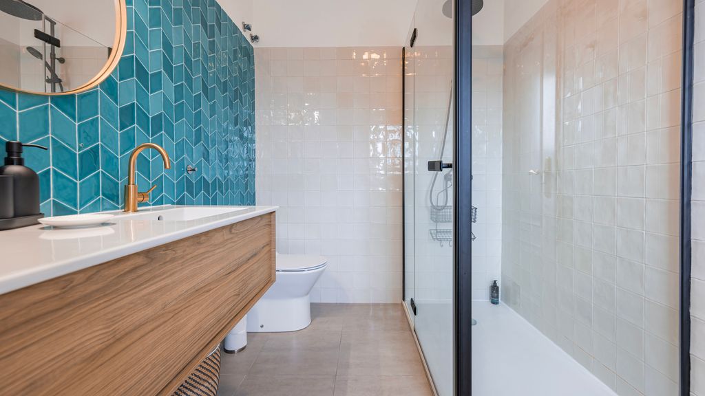 Charming and Bright Townhouse 3BDR by LovelyStay