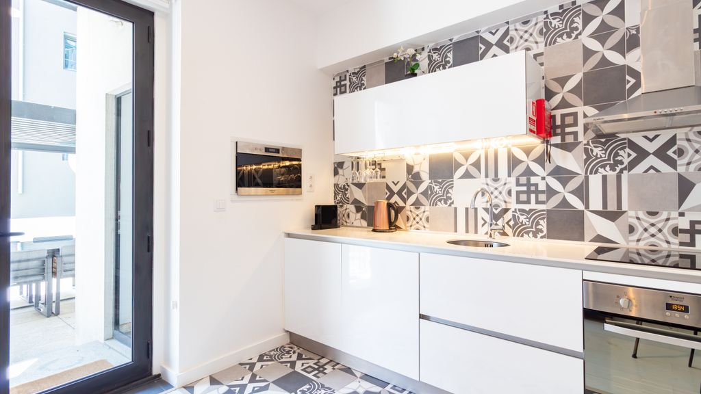 Wonderful Flat in Bonfim by LovelyStay
