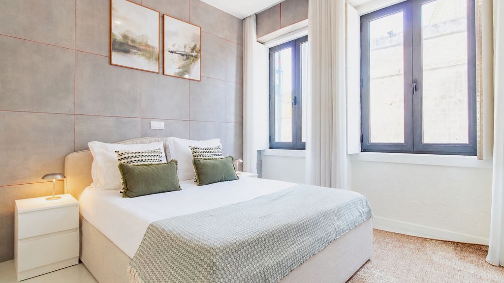 Wonderful Flat in Bonfim by LovelyStay