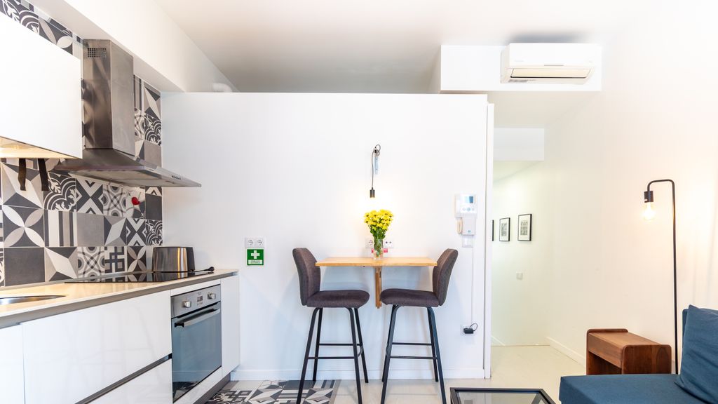 Wonderful Flat in Bonfim by LovelyStay