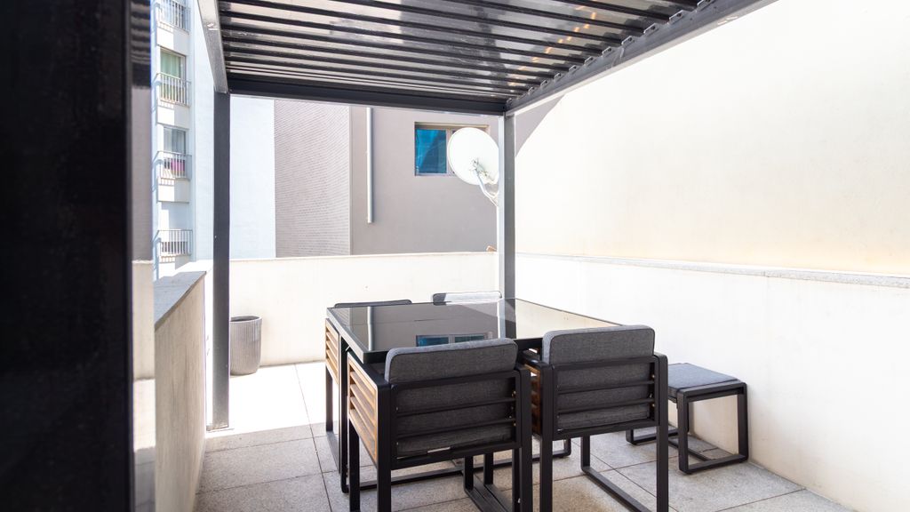 Wonderful Flat in Bonfim by LovelyStay