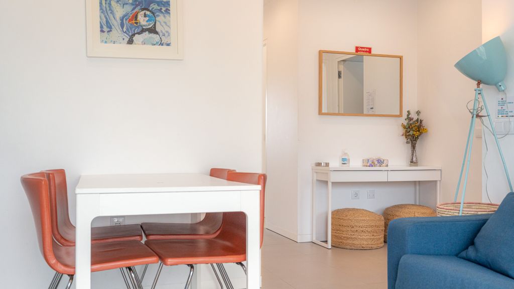 Maestro Apartment by LovelyStay