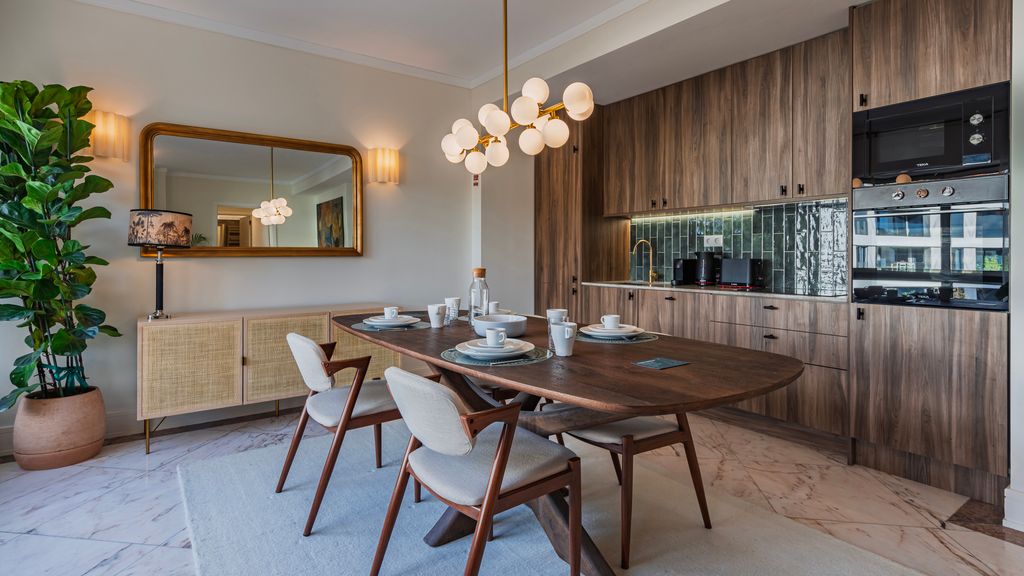 Estoril Upscale Apartment w/ Pool by LovelyStay