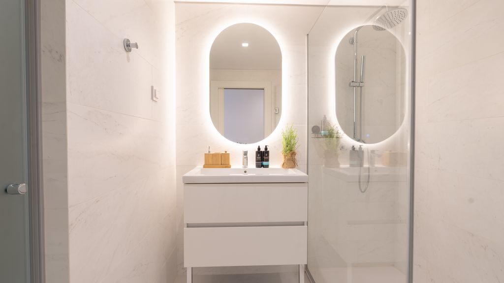 Acqua Sensation Suite by LovelyStay
