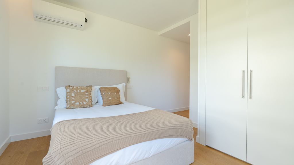 Acqua Sensation Suite by LovelyStay