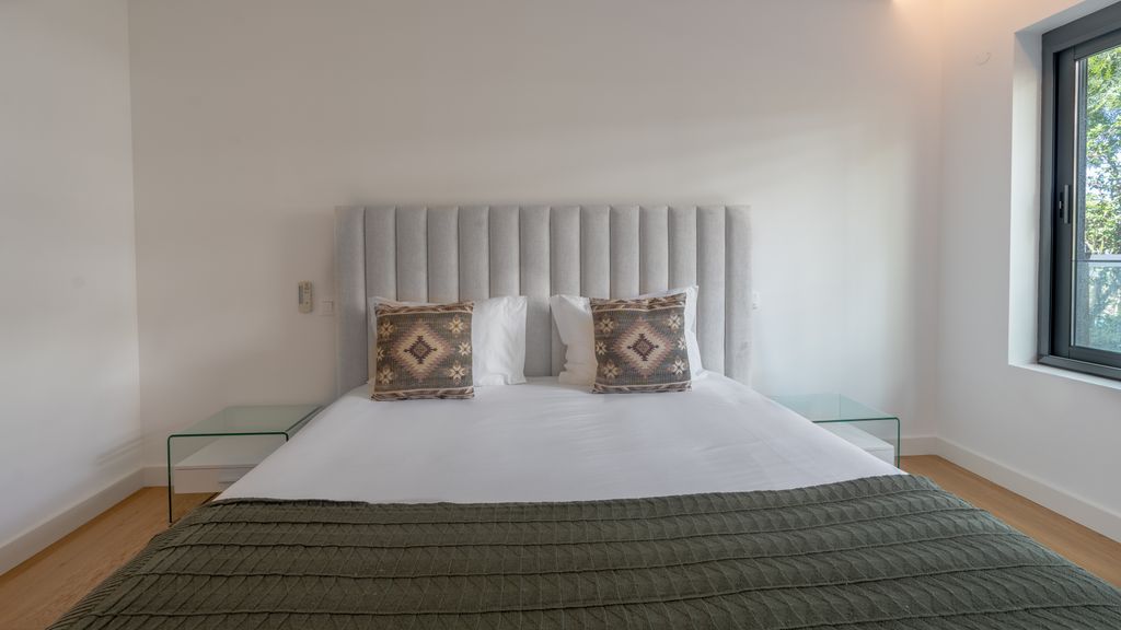 Acqua Sensation Suite by LovelyStay