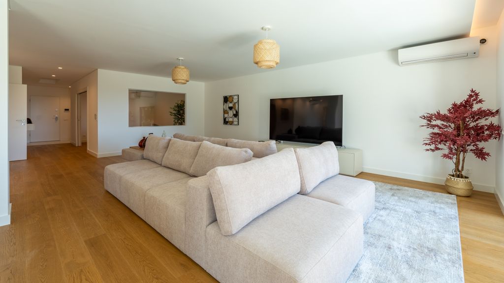 Acqua Sensation Suite by LovelyStay