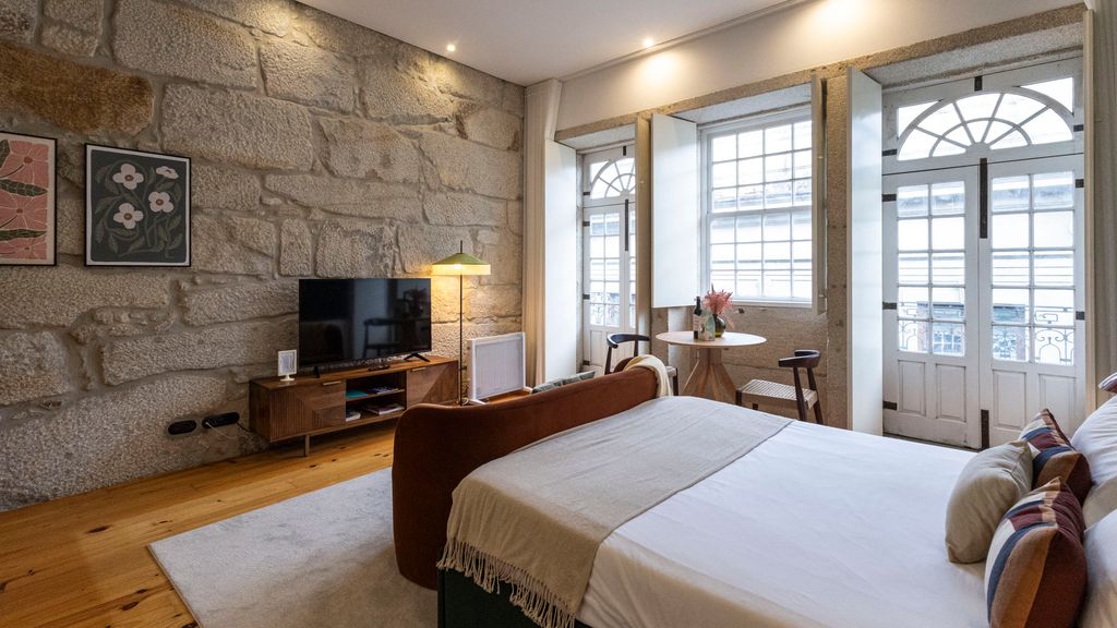 Allderman Apartment - Almada 3º F by LovelyStay