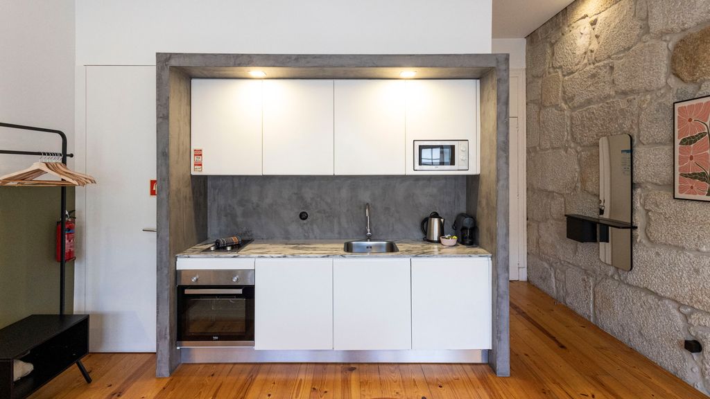 Allderman Apartment - Almada 3º F by LovelyStay