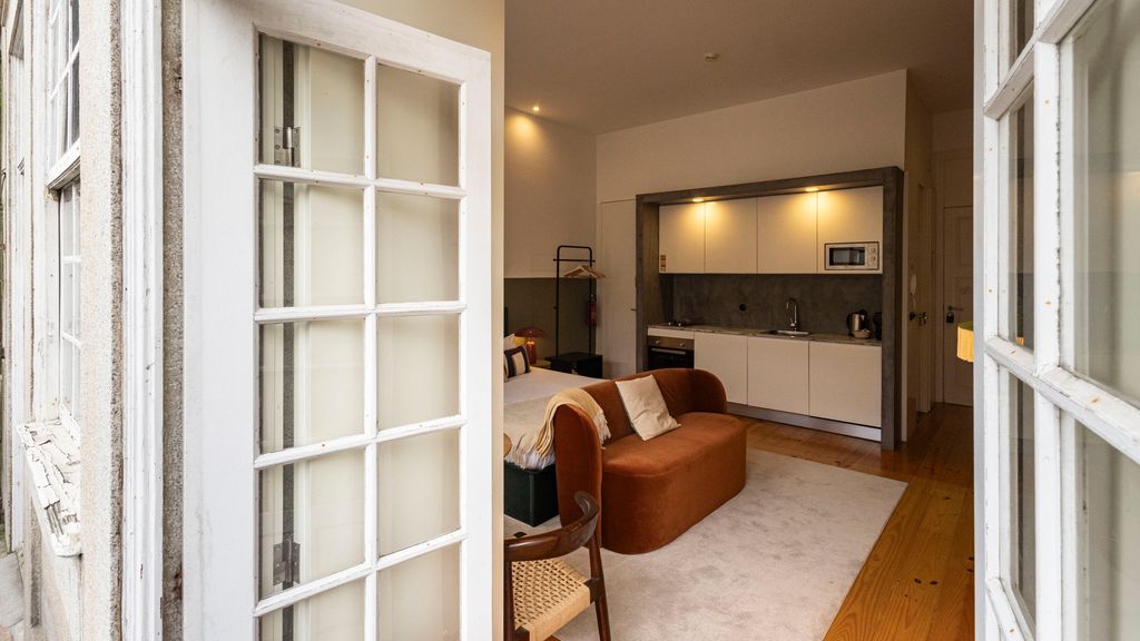 Allderman Apartment - Almada 3º F by LovelyStay