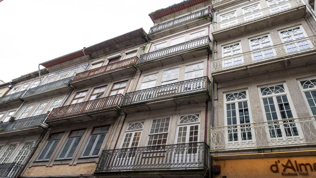Allderman Apartment - Almada 3º F by LovelyStay