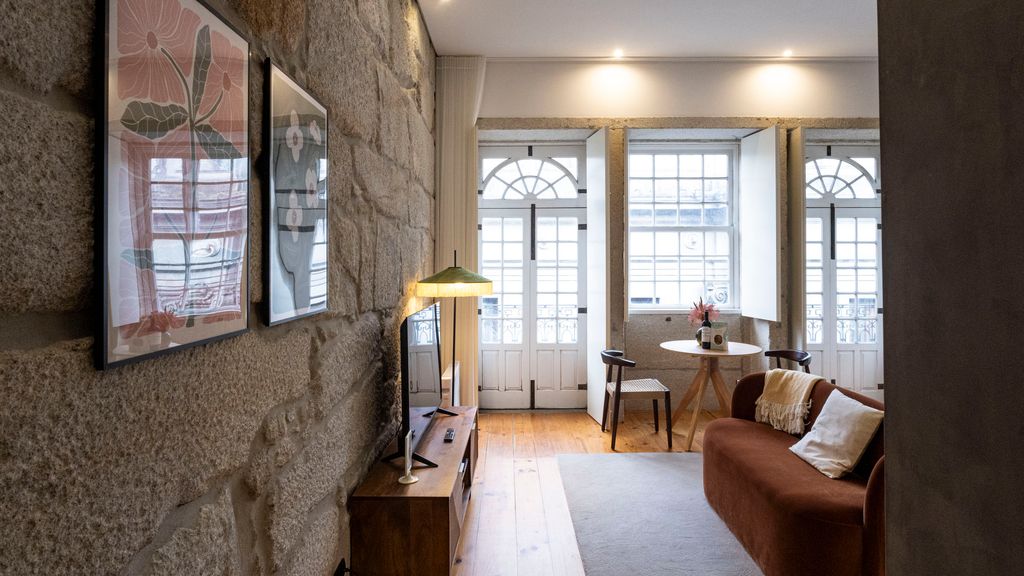 Allderman Apartment - Almada 3º F by LovelyStay