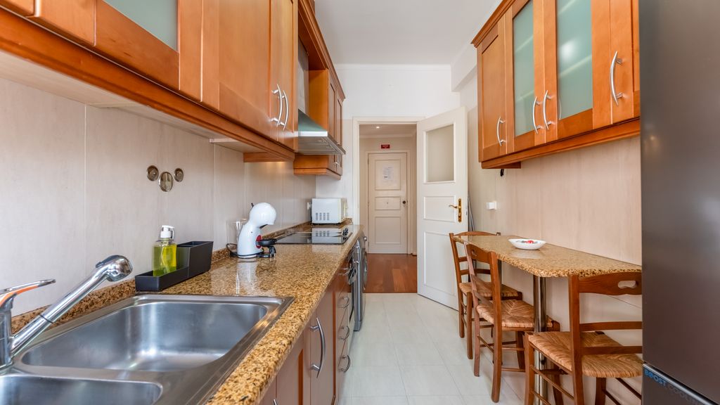 Cosy 2Bdr Flat in Faro Downtown by LovelyStay