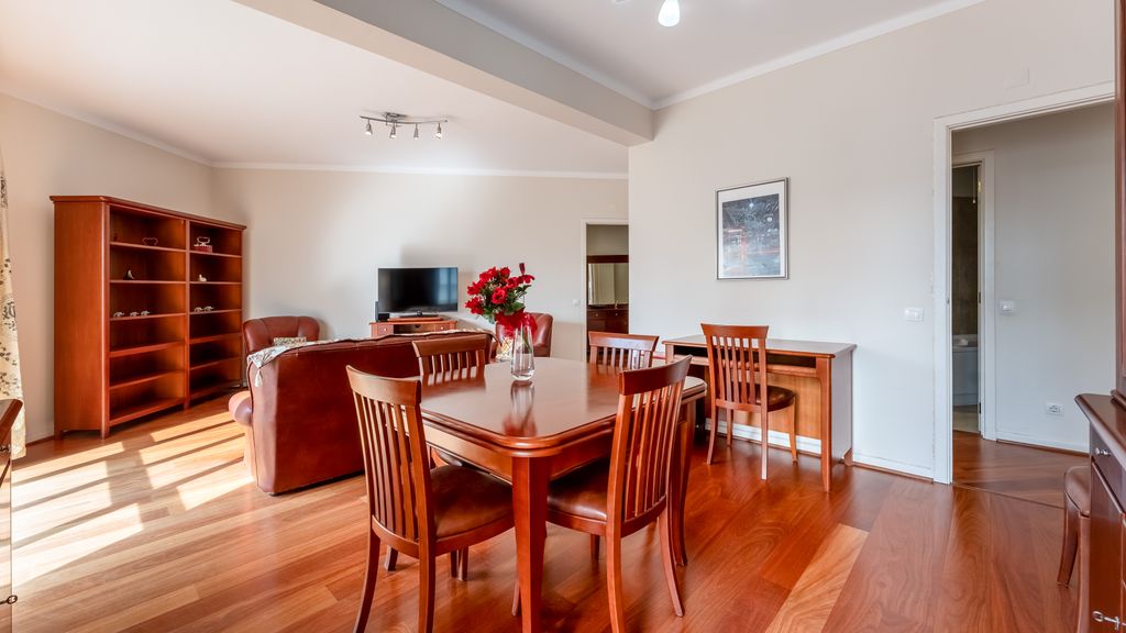 Cosy 2Bdr Flat in Faro Downtown by LovelyStay