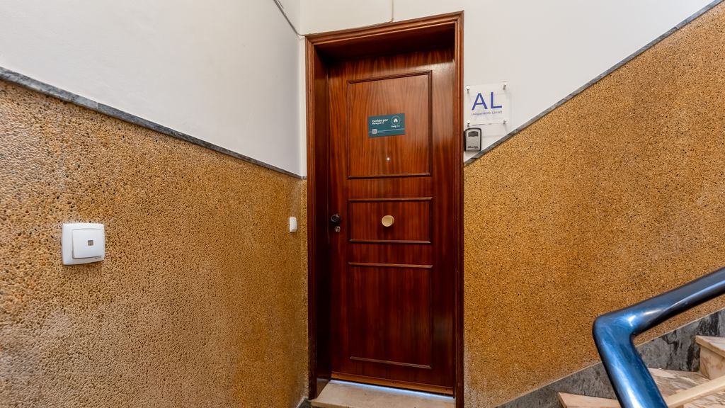 Cosy 2Bdr Flat in Faro Downtown by LovelyStay