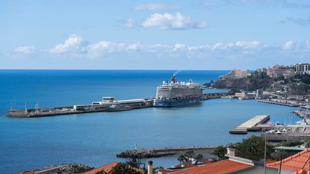 Eden Funchal by LovelyStay
