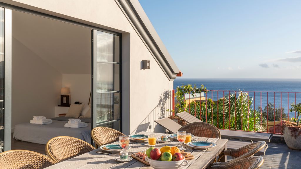 Eden Funchal by LovelyStay