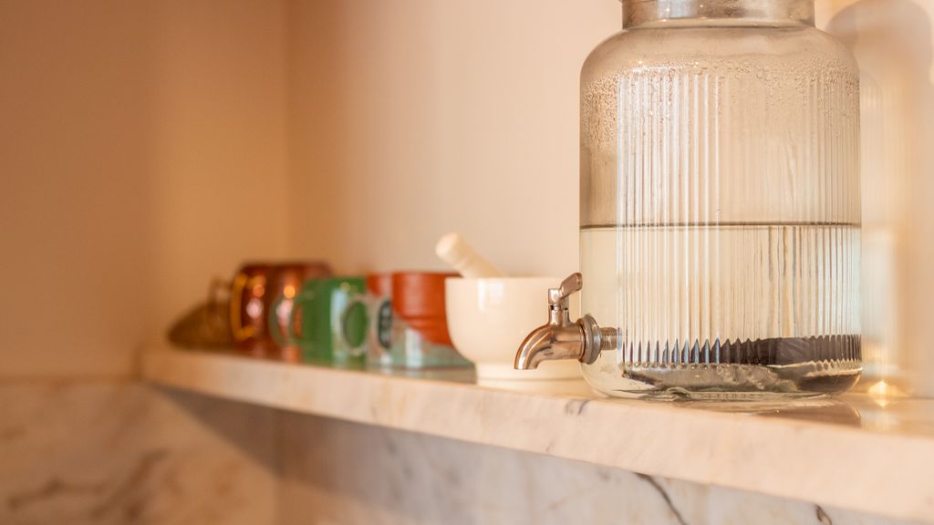 Chic Campanhã Home w/ Free Parking by LovelyStay