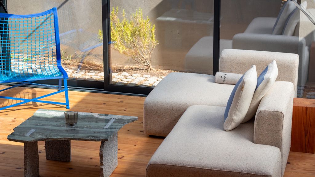 Chic Campanhã Home w/ Free Parking by LovelyStay