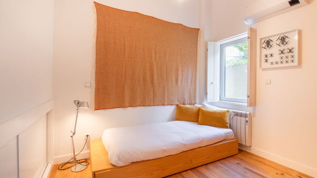 Chic Campanhã Home w/ Free Parking by LovelyStay