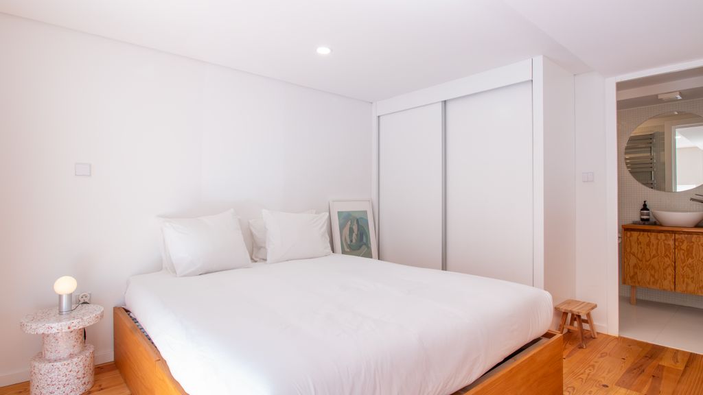Chic Campanhã Home w/ Free Parking by LovelyStay