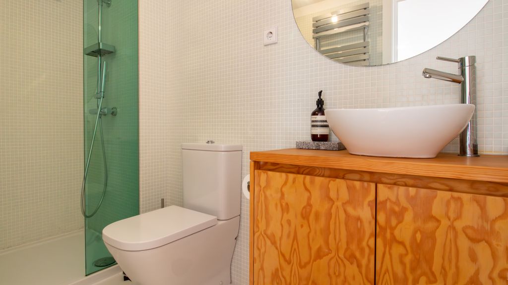Chic Campanhã Home w/ Free Parking by LovelyStay