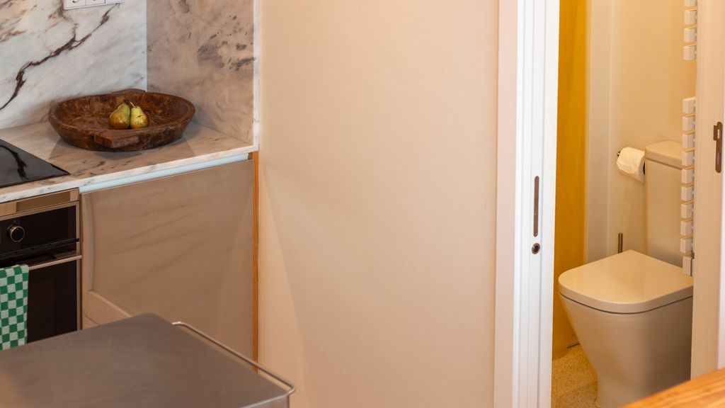 Chic Campanhã Home w/ Free Parking by LovelyStay