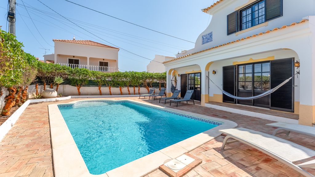 Stylish 3 BDR Retreat w/Pool by LovelyStay