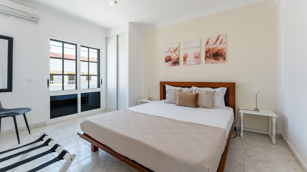 Stylish 3 BDR Retreat w/Pool by LovelyStay