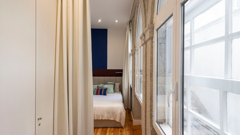 Allderman Apartment - Almada 1º T by LovelyStay