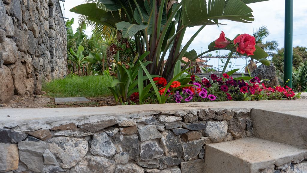 Fajã Stone House by LovelyStay