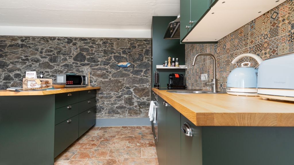 Fajã Stone House by LovelyStay