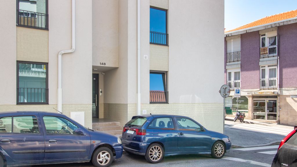Rua Primeiro de Maio 148, 3 V