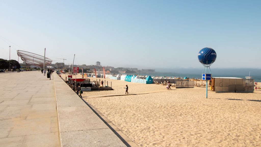 Sea la Vie by LovelyStay