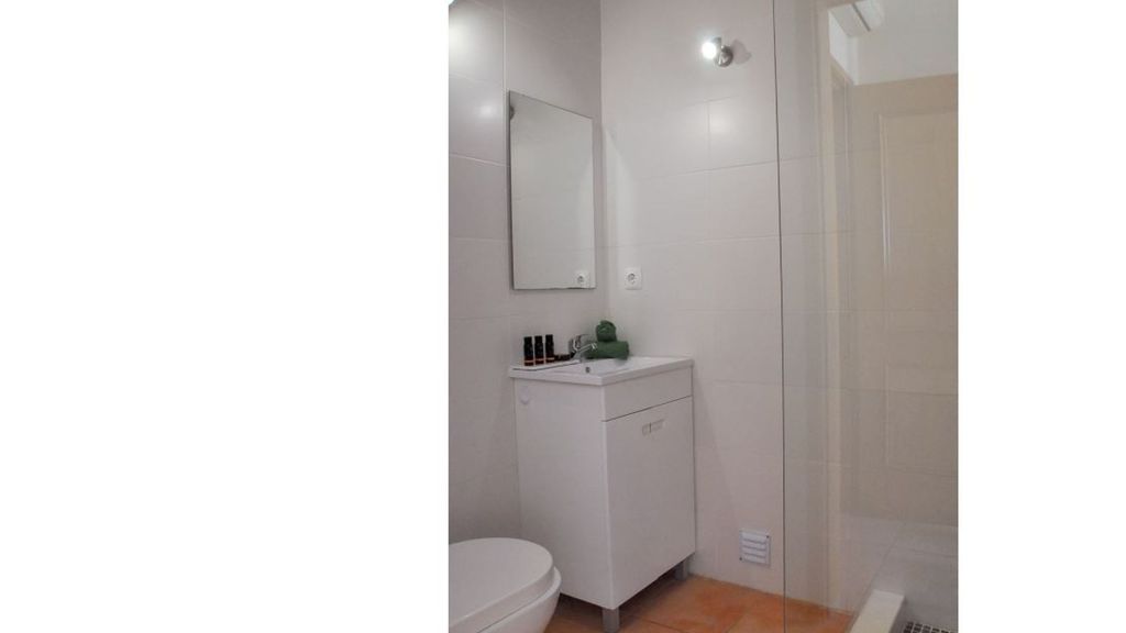 2BDR Townhouse Duplex with Pool by LovelyStay