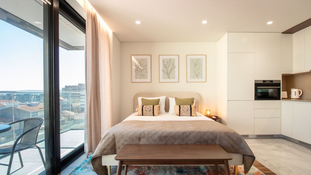 Chic Studio Near Metro & Shopping by LovelyStay