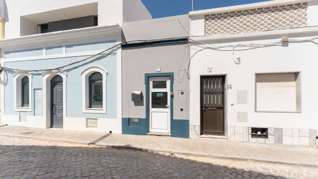 RUA JOÃO DE DEUS 18