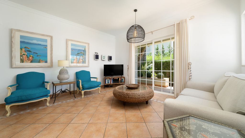 Villa Rosal with Private Pool by LovelyStay