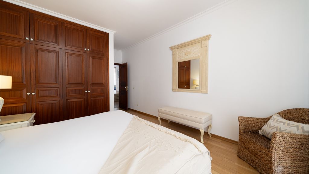 Villa Rosal with Private Pool by LovelyStay