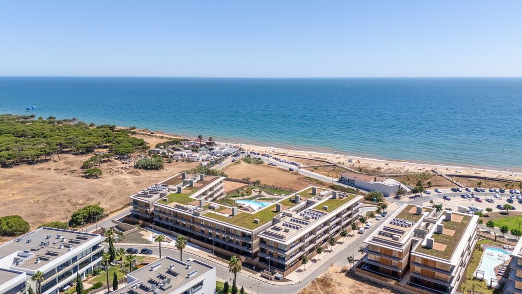 Luxury 2Bdr Flat w/Pool in Quarteira by LovelyStay