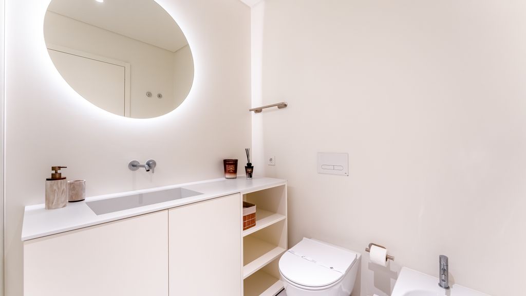 Luxury 2Bdr Flat w/Pool in Quarteira by LovelyStay
