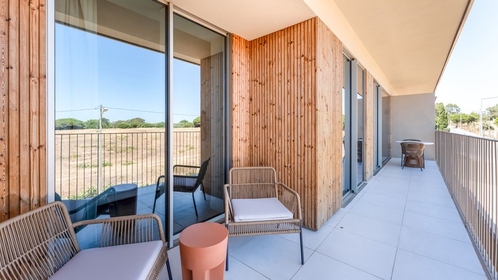 Luxury 2Bdr Flat w/Pool in Quarteira by LovelyStay