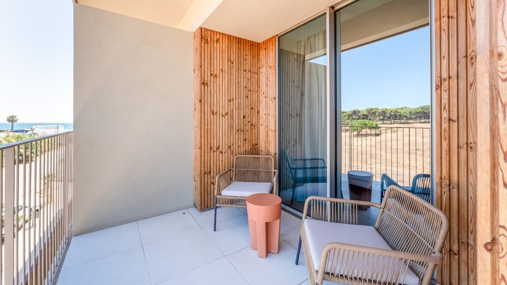 Luxury 2Bdr Flat w/Pool in Quarteira by LovelyStay
