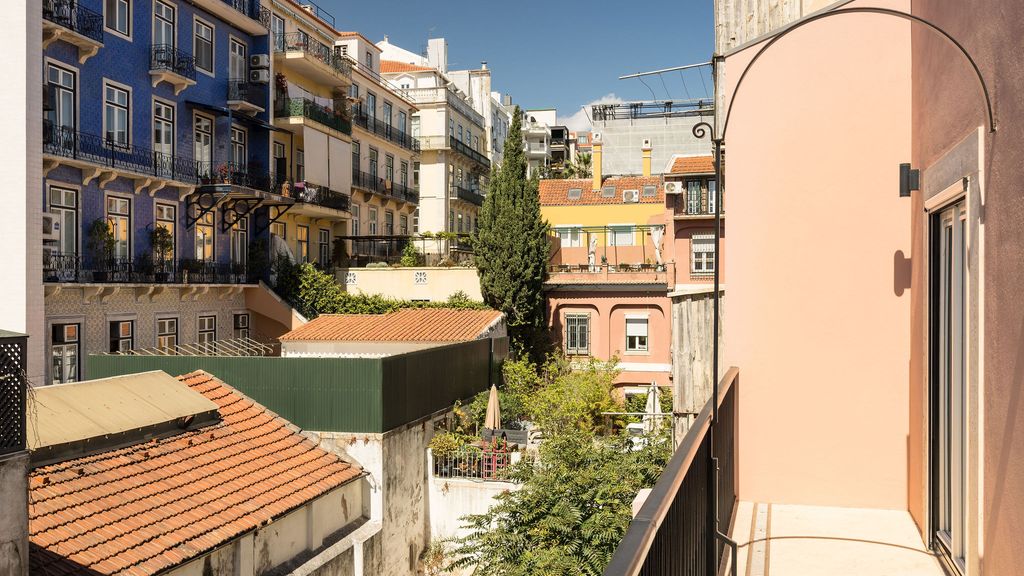 Flores 25 House - 401