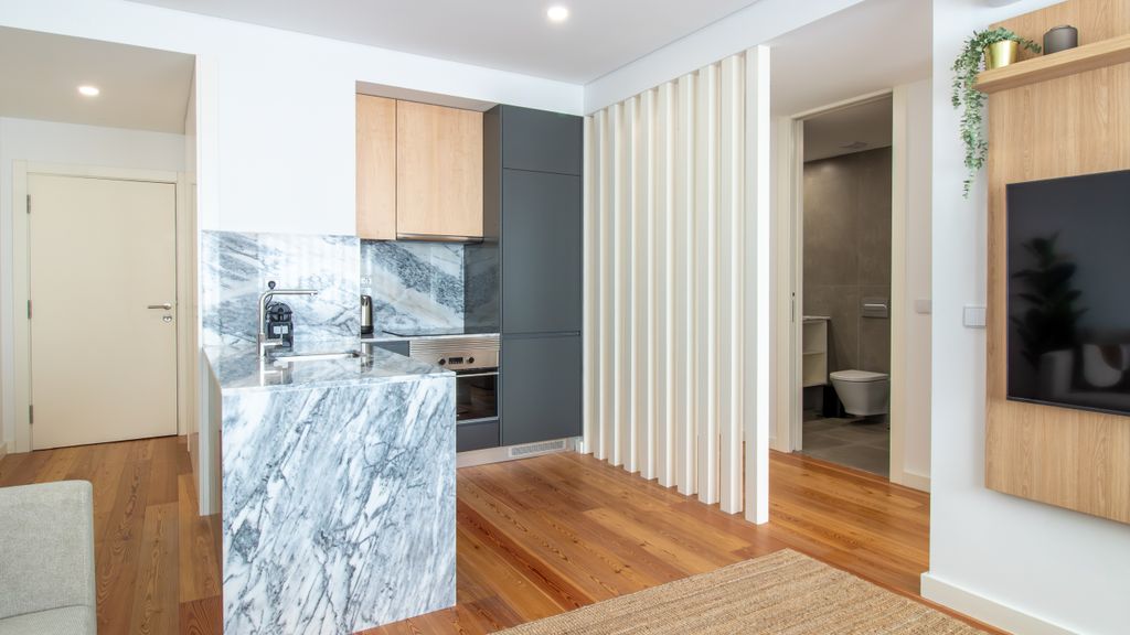 Stylish & Cozy 1BR w/ AC by LovelyStay