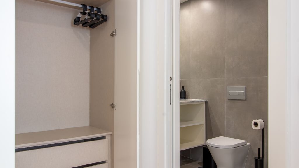 Stylish & Cozy 1BR w/ AC by LovelyStay