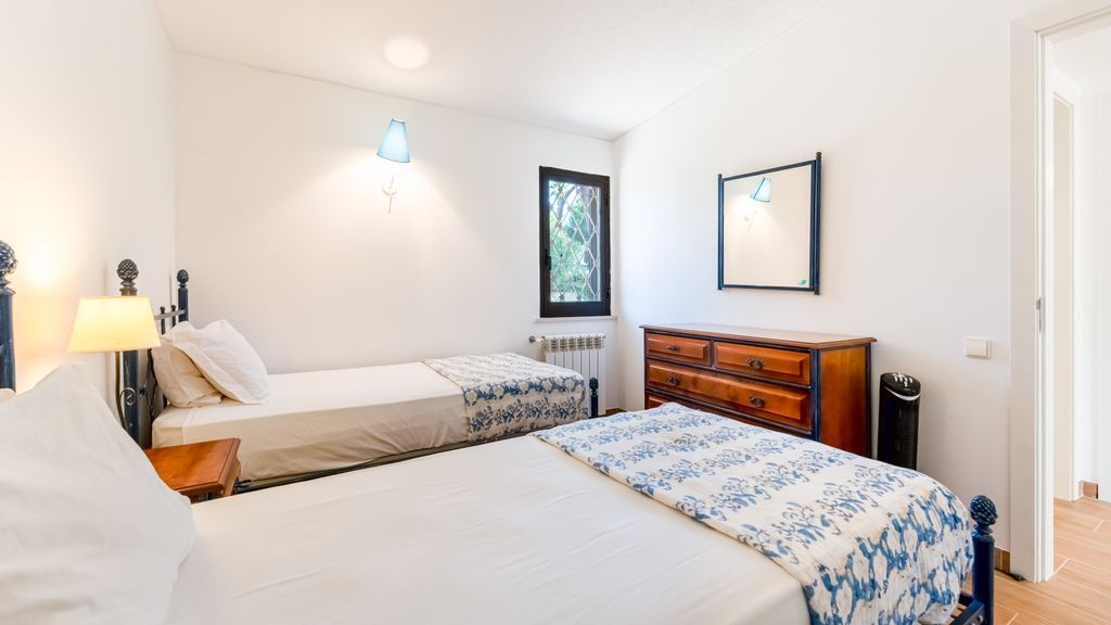 Villa Ipanema Poolside Living by LovelyStay