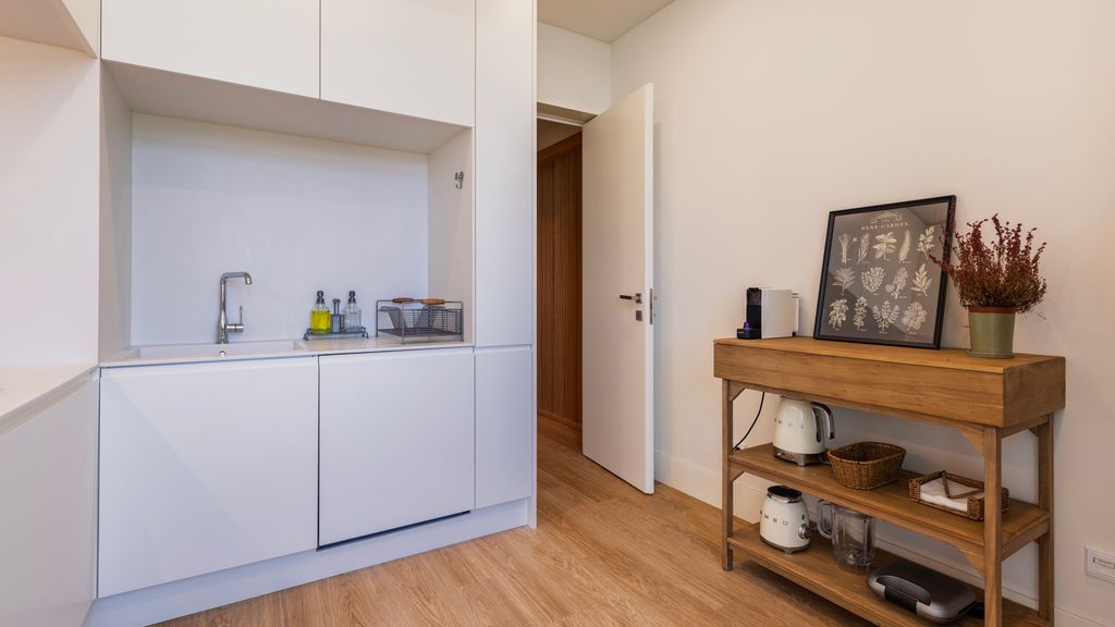 3BDR Upscale Apartment by LovelyStay